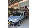 Hakan Otomotivden Tertemiz 1.5dci Çift Sürgü