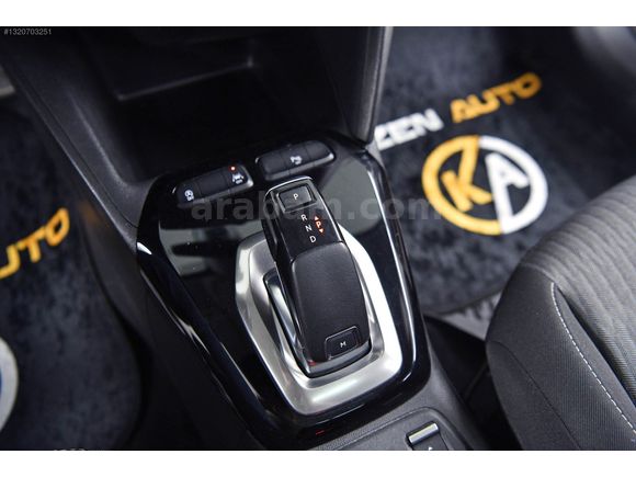 KUZEN AUTO / 2020 OPEL CORSA 1.2 T ELEGANCE ÇİFT RENK CAM TAVAN