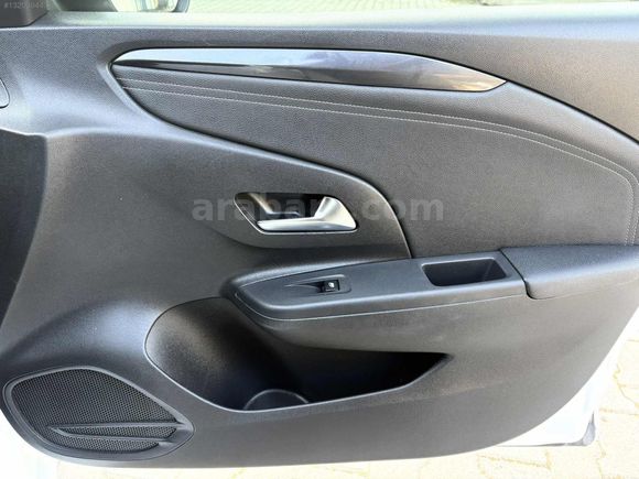 2023 MODEL OPEL CORSA 1.2T ELEGANCE OTOMATİK VİTES 80.000 KM,DE