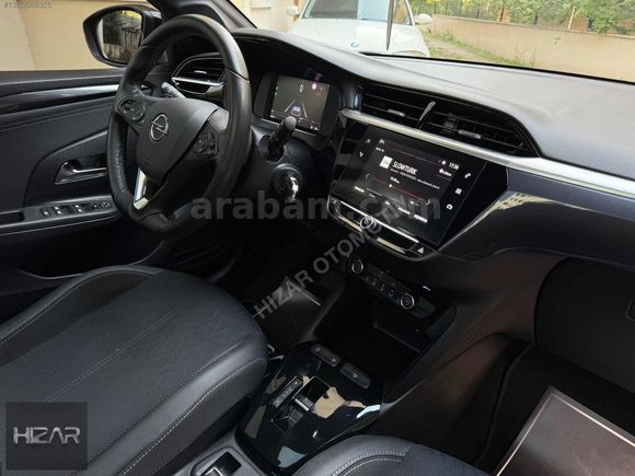 BOYASIZ OPEL CORSA 1.2T ELEGANCE CAM TAVAN 25.000KM Y.SERVİS BKM