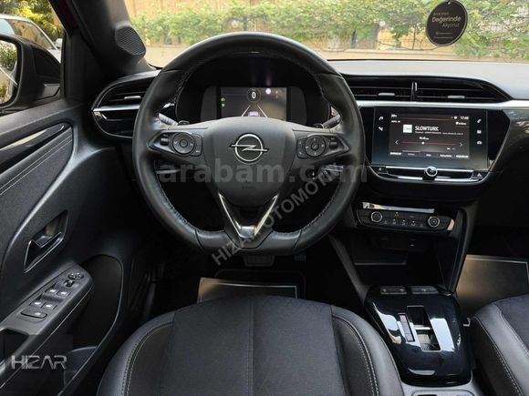 BOYASIZ OPEL CORSA 1.2T ELEGANCE CAM TAVAN 25.000KM Y.SERVİS BKM