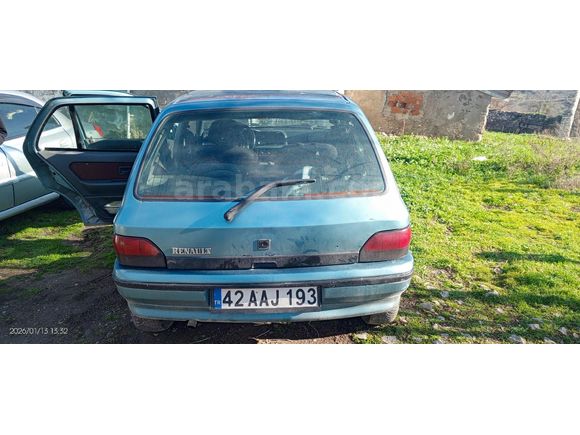 Sahibinden Renault Clio 1.4 RN 1996 Model