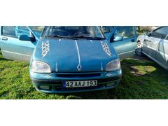 Sahibinden Renault Clio 1.4 RN 1996 Model