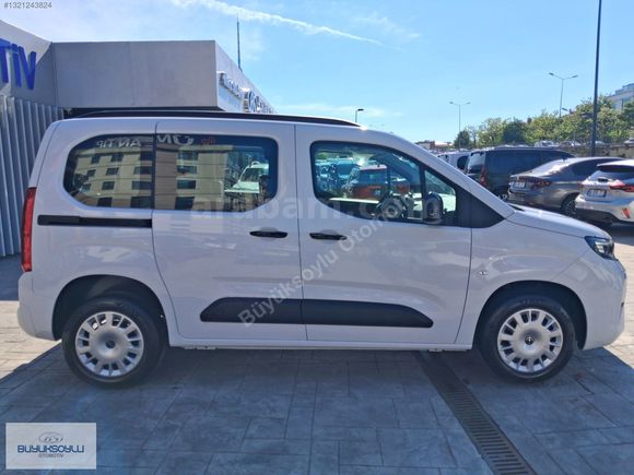 BÜYÜKSOYLU'DAN 2026 MODEL SIFIR OPEL COMBO 1.5 D ESENTİAL 130 HP