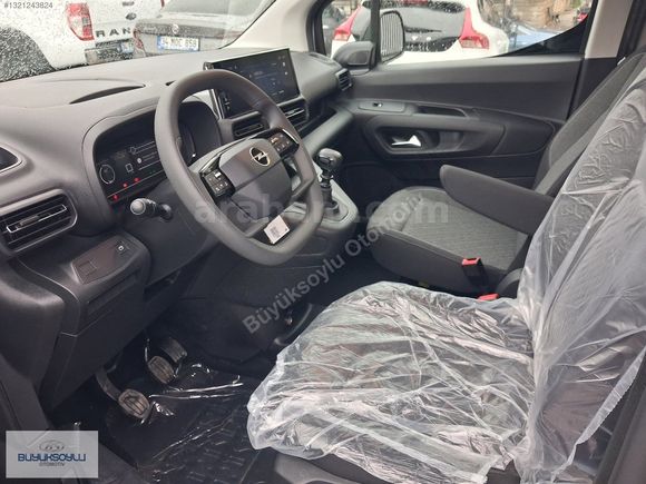 BÜYÜKSOYLU'DAN 2026 MODEL SIFIR OPEL COMBO 1.5 D ESENTİAL 130 HP