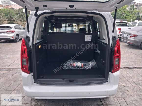 BÜYÜKSOYLU'DAN 2026 MODEL SIFIR OPEL COMBO 1.5 D ESENTİAL 130 HP