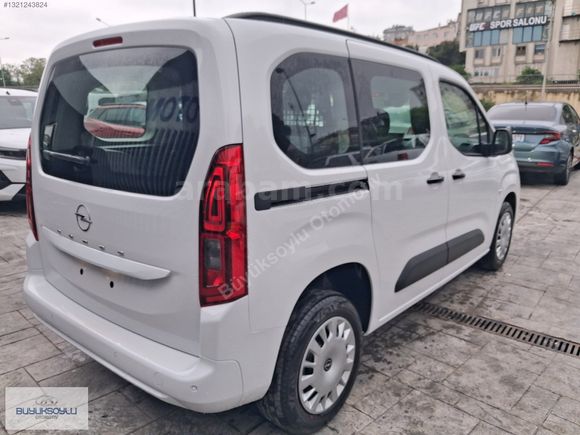 BÜYÜKSOYLU'DAN 2026 MODEL SIFIR OPEL COMBO 1.5 D ESENTİAL 130 HP