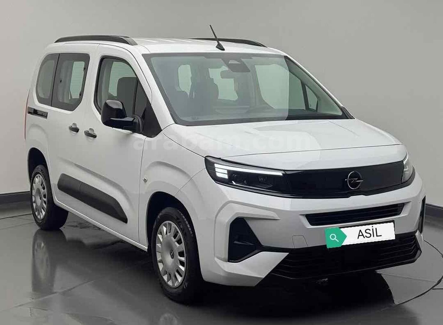 Galeriden Opel Combo 1.5 CDTI Essential 2025 Model Erzurum 4.000 km Beyaz 3