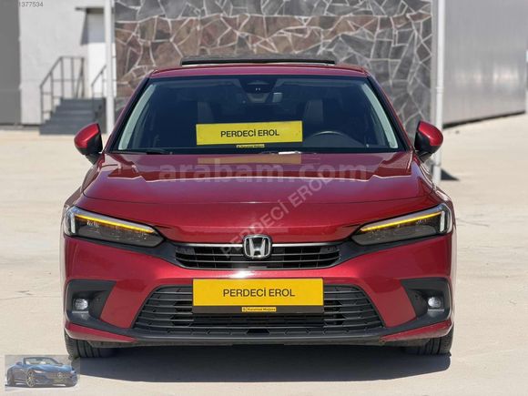 PERDECİ EROL'DAN 2023 CİVİC 1.5 VTEC EXECTV PLUS OTOMK SANRF ORJ