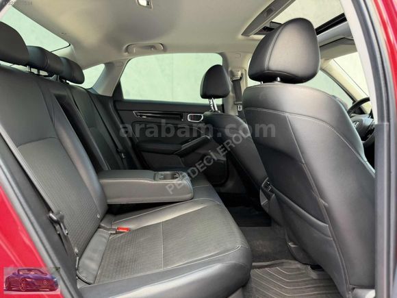 PERDECİ EROL'DAN 2023 CİVİC 1.5 VTEC EXECTV PLUS OTOMK SANRF ORJ