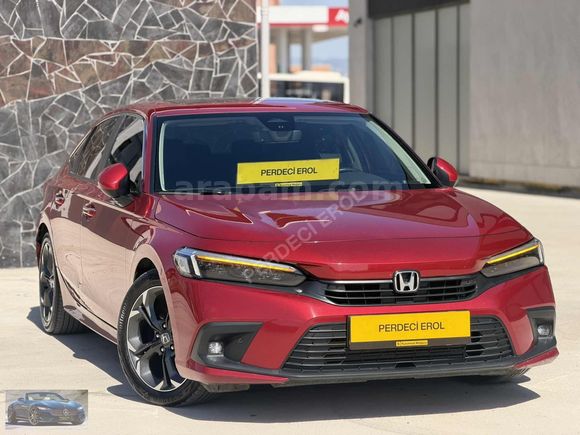 PERDECİ EROL'DAN 2023 CİVİC 1.5 VTEC EXECTV PLUS OTOMK SANRF ORJ
