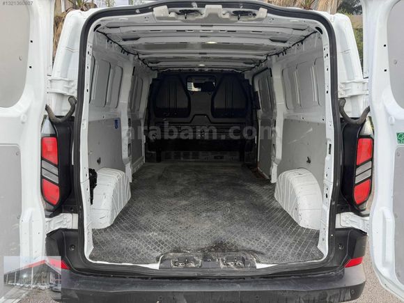 2024 TRANSİT CUSTOM PANELVAN UZUN ŞASE %20 FATURALI