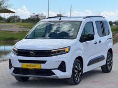 2025 OTOMATİK OPEL 53 BİNDE BOYASIZ CAM TAVAN