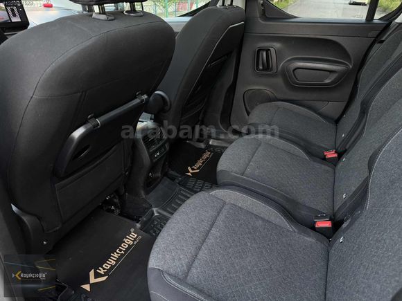 KAYIKÇIOĞLU AUTO-HATASIZ BOYASIZ 2025 OPEL COMBO 1.5 D ULTİMATE