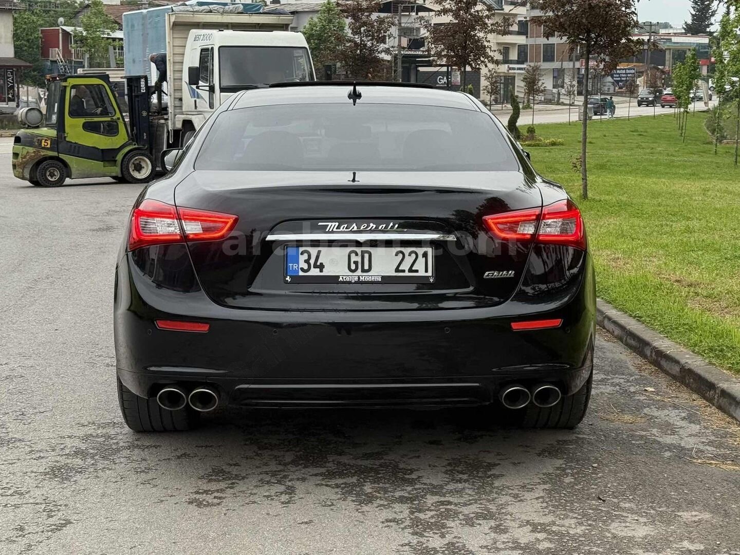 Galeriden Maserati Ghibli 3.0 2015 Model Kocaeli 140.000 km Siyah 6