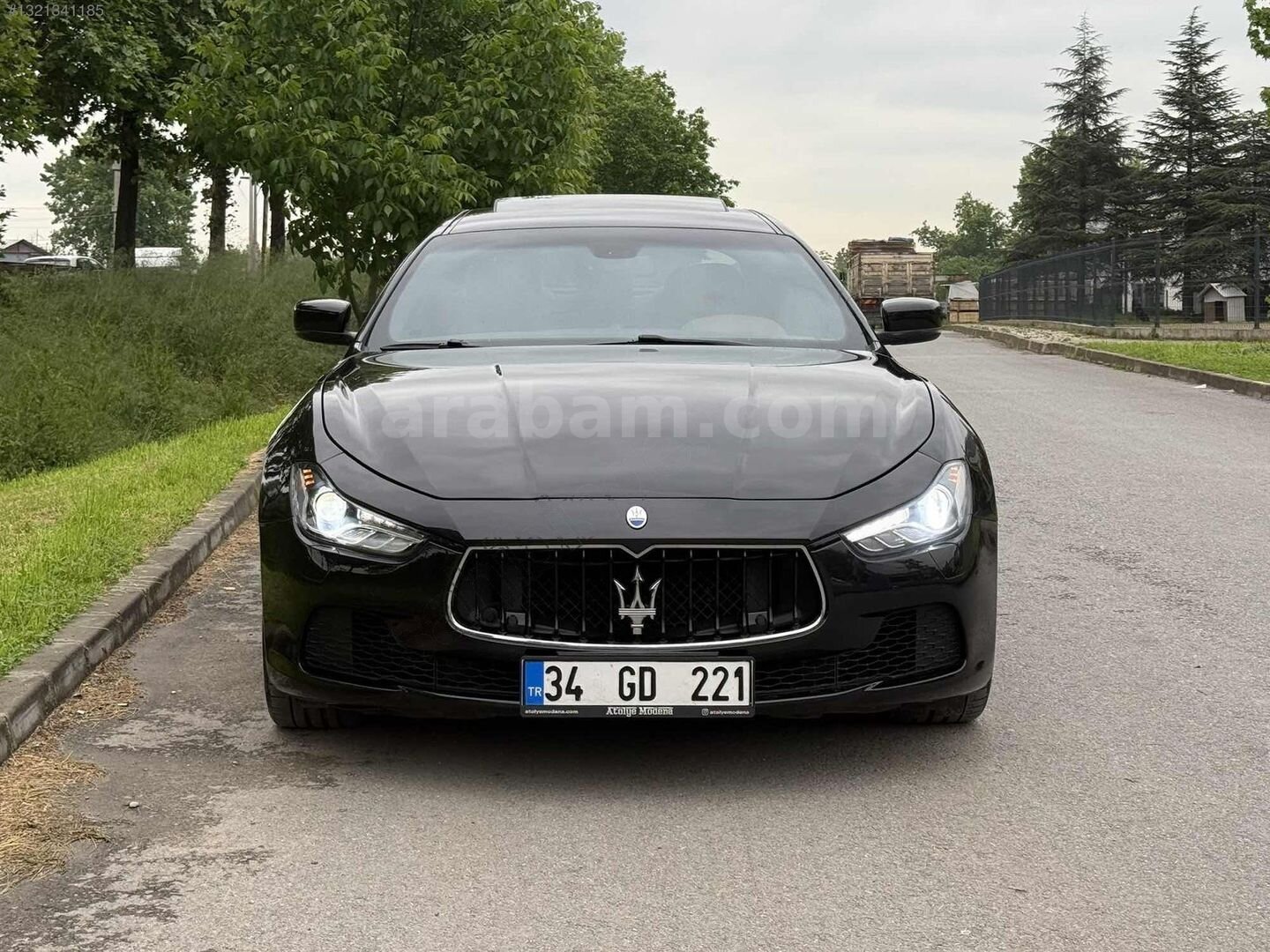 Galeriden Maserati Ghibli 3.0 2015 Model Kocaeli 140.000 km Siyah 1