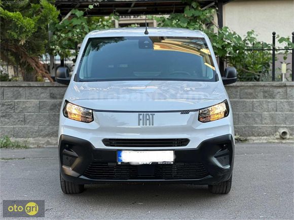 2025 1.5 HDİ DOBLO MAXİ 7.500KM 2+1 %20 FATURA GARANTİLİ