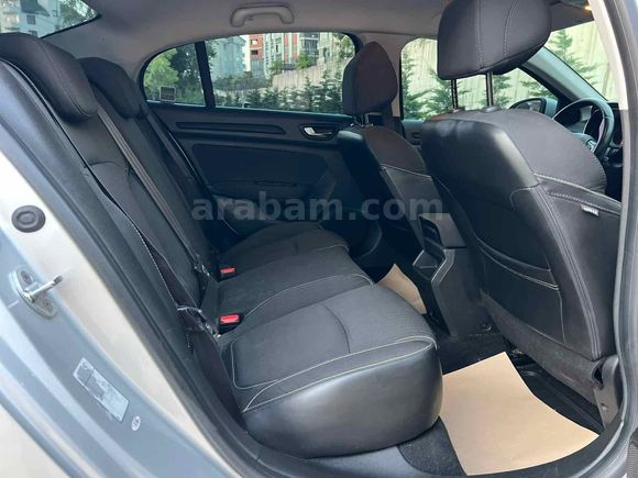 Sahibinden Renault Megane 1.5 dCi Touch 2018 Model 