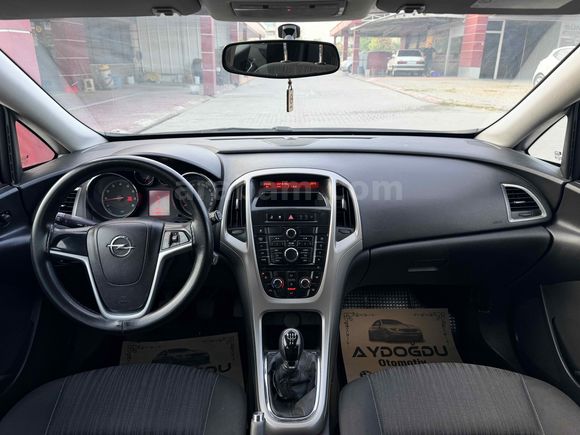 2012 OPEL ASTRA 1.6 EDİTİON 194.000 KM