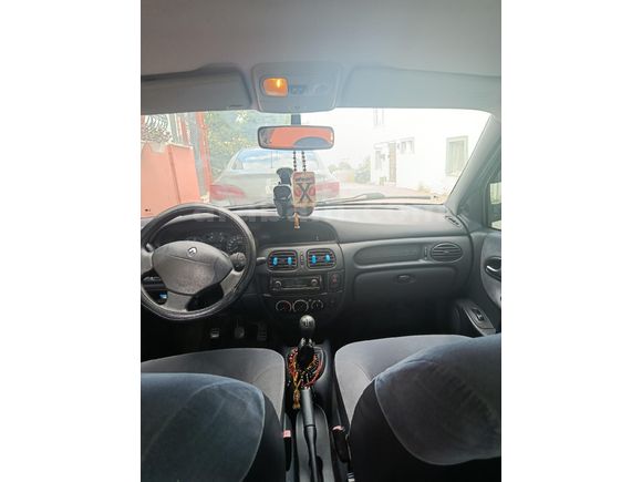 Sahibinden Renault Megane 1.4 Authentique 2001 Model  227.000 km Gri