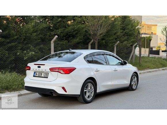 AHMET ARSLANDAN DEĞİŞENSİZ 3 P BOYALI FOCUS 107.000KM