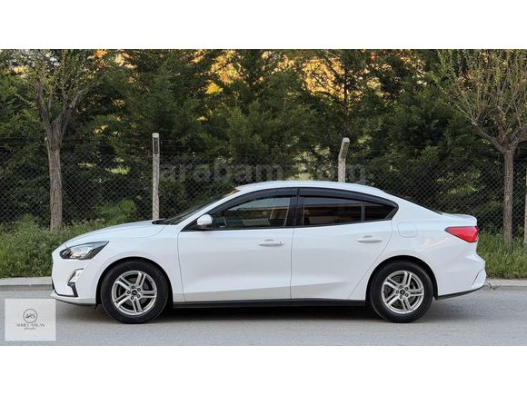 AHMET ARSLANDAN DEĞİŞENSİZ 3 P BOYALI FOCUS 107.000KM