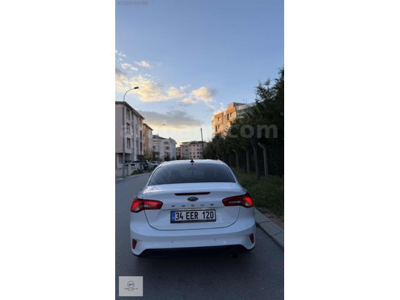 AHMET ARSLANDAN DEĞİŞENSİZ 3 P BOYALI FOCUS 107.000KM