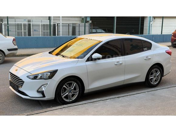 ÇELİK OTOMOTİVDEN NOKTA BOYASIZ HATASIZ FOCUS TAKAS OLUR