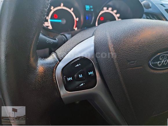 ''40595''-KM-2023 FORD COURİER 1.5 DELUX 100BG-HATASIZ-BOYASIZ.