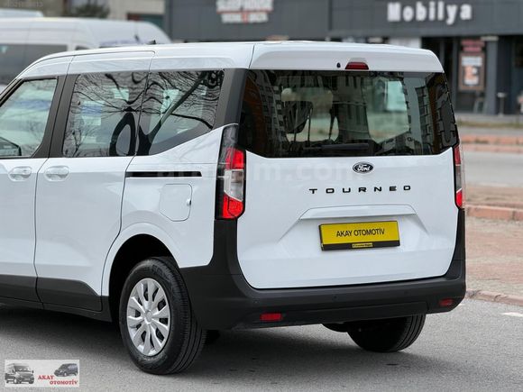 2024_HATASIZ_42.000KM'DE_1.5ECOBLUE 100 PS DELÜX 6 İLERİ_COURİER