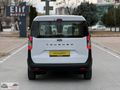 2024_HATASIZ_42.000KM'DE_1.5ECOBLUE 100 PS DELÜX 6 İLERİ_COURİER