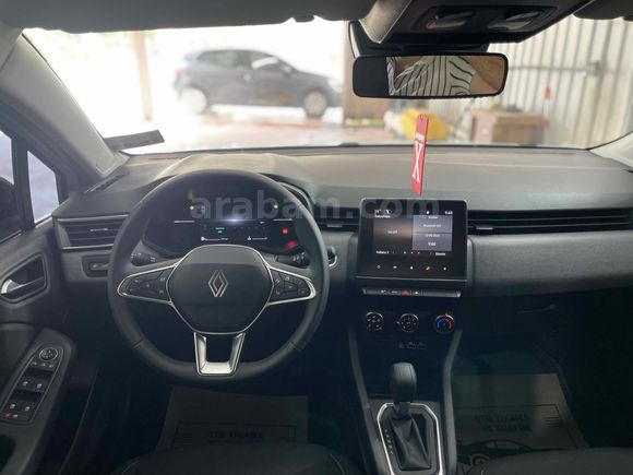 Sahibinden Renault Clio 1.0 TCe Evolution 2025 Model 