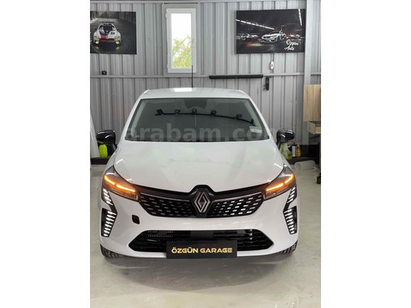 Sahibinden Renault Clio 1.0 TCe Evolution 2025 Model 