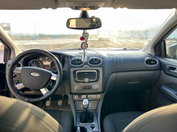 Sahibinden Ford Focus 1.6 Titanium 2009 Model 