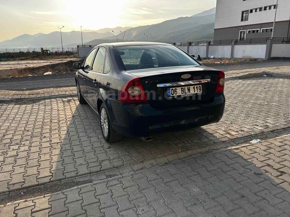 Sahibinden Ford Focus 1.6 Titanium 2009 Model 