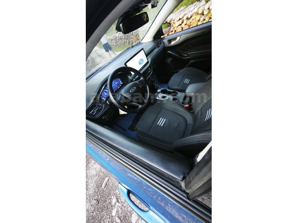 Ford Focus 1.5 TDCi Active X