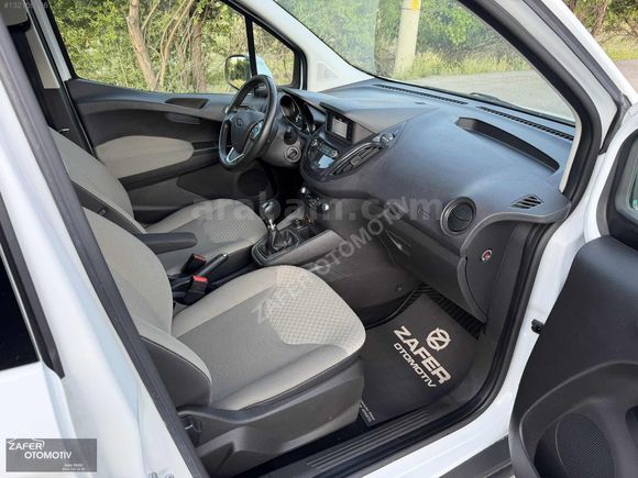 ZAFERDEN 2023 HATASIZ FORD COURİER 1.0 ECOBOOST TİTANİUM