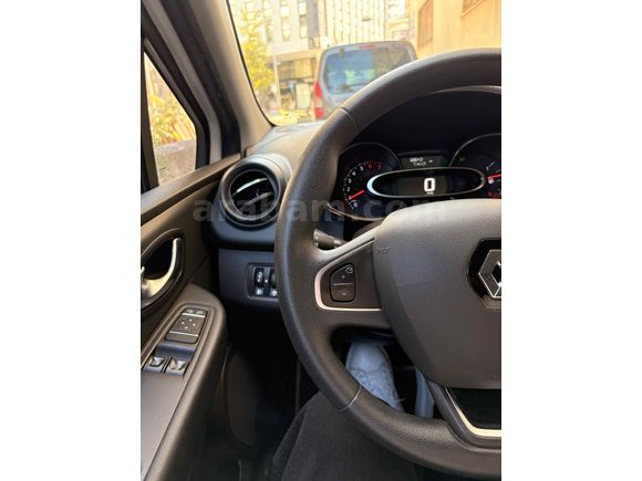 Sahibinden Renault Clio 0.9 TCe Joy 2020 Model 