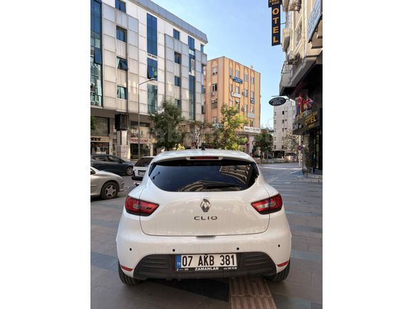 Sahibinden Renault Clio 0.9 TCe Joy 2020 Model 