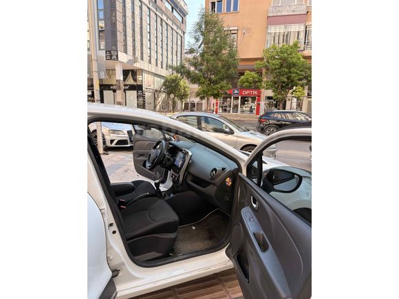 Sahibinden Renault Clio 0.9 TCe Joy 2020 Model 