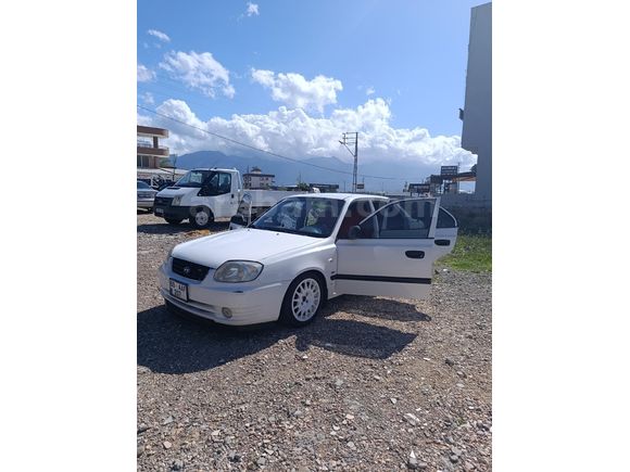 Sahibinden Hyundai Accent 1.3 Admire 2006 Model