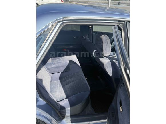 TR'DE TEK MAZDA 626 OTOMATİK VİTES ORJİNAL KMLİ 

