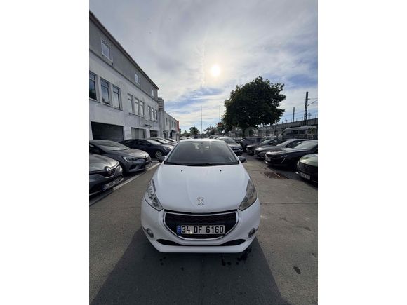 Sahibinden Peugeot 208 1.4 HDi Active 2012 Model 