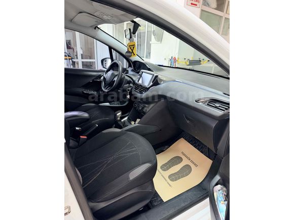 Sahibinden Peugeot 208 1.4 HDi Active 2012 Model 