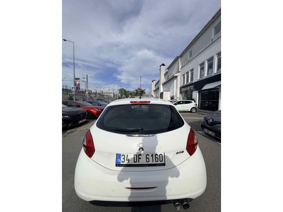 Sahibinden Peugeot 208 1.4 HDi Active 2012 Model 