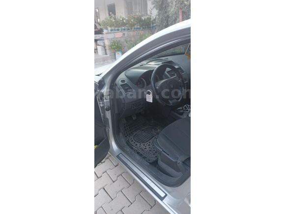 Sahibinden Renault Megane 1.5 dCi Dynamique 2006 Model