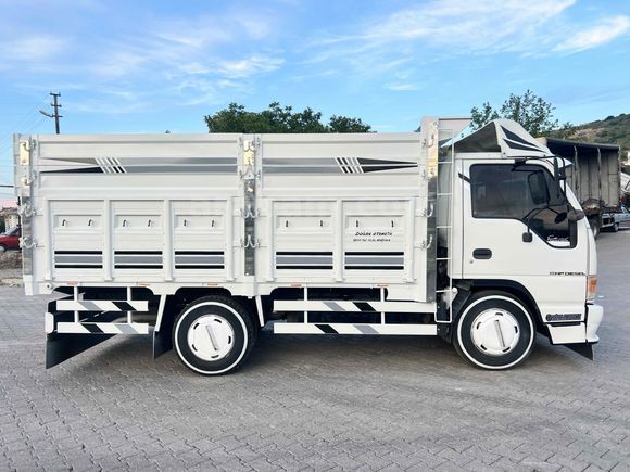 Galeriden Isuzu NKR Wide LX Nevşehir