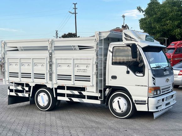 Galeriden Isuzu NKR Wide LX Nevşehir