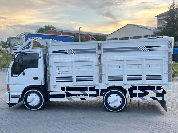 Galeriden Isuzu NKR Wide LX Nevşehir