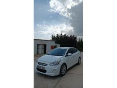 Sahibinden Hyundai Accent Blue 1.6 CRDI Mode Plus 2012 Model  165.100 km Beyaz